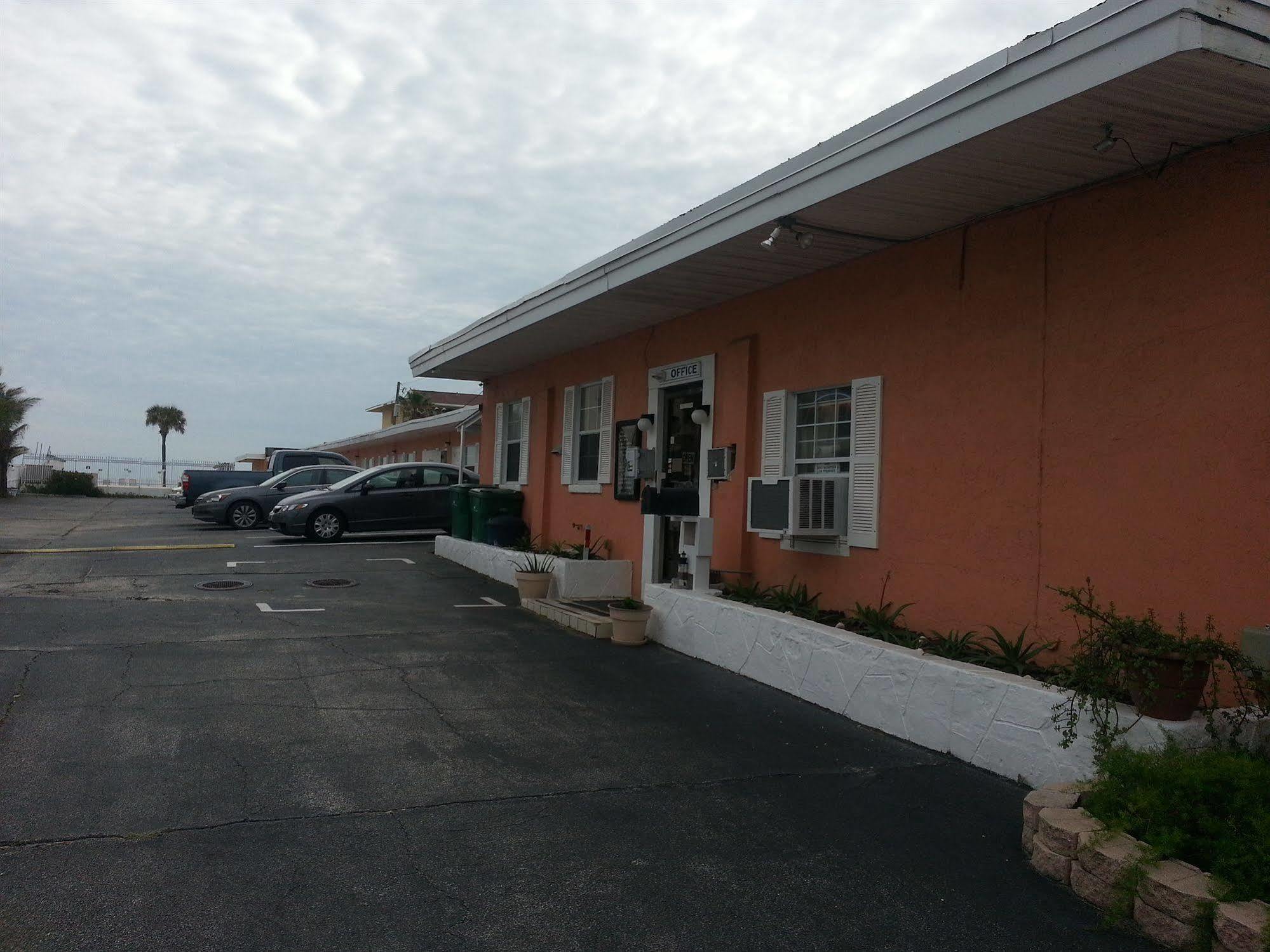 Bleu Beach Resort Indialantic Exterior foto